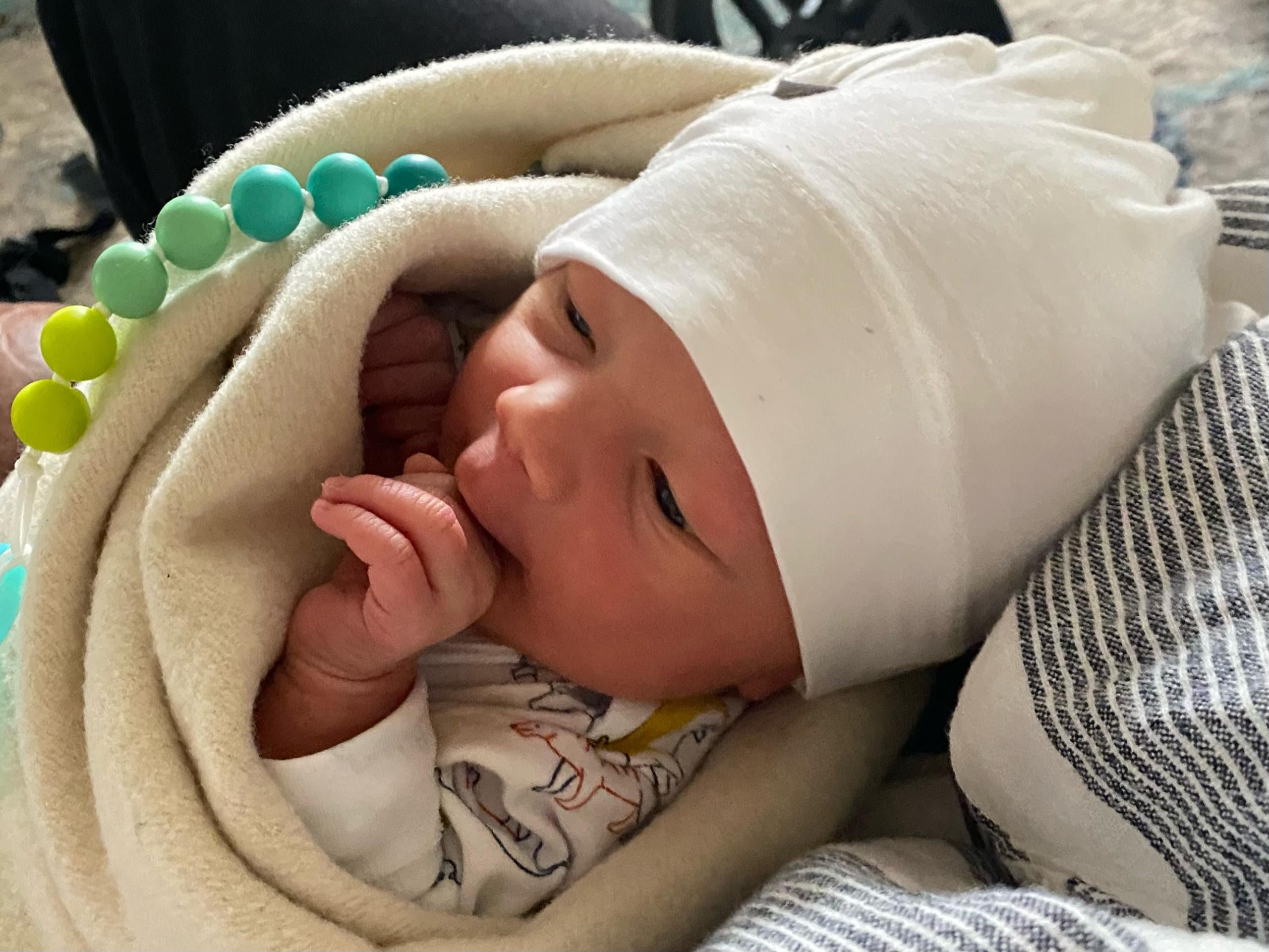 WeatherWool offers Blankets in a full range of sizes from Crib and Swaddling Blankets up to King Size Blankets … all made from our 100% Merino Jacquard Fabric.  Made in USA as always!